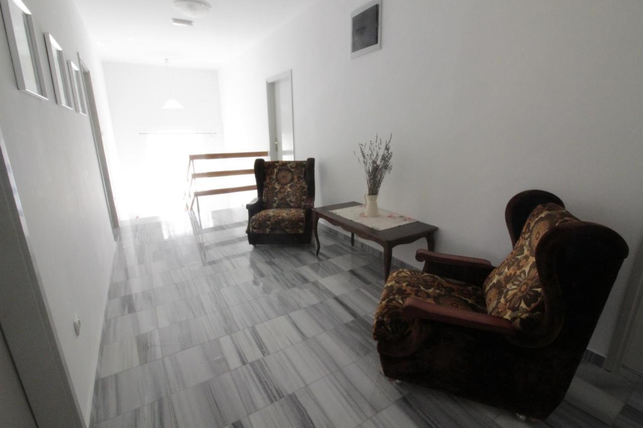 Studios & Rooms Fiesta Novalja Kültér fotó